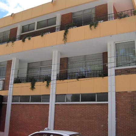Hotel Cantabria Ville de Guatemala Extérieur photo