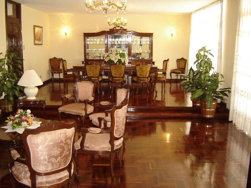 Hotel Cantabria Ville de Guatemala Extérieur photo