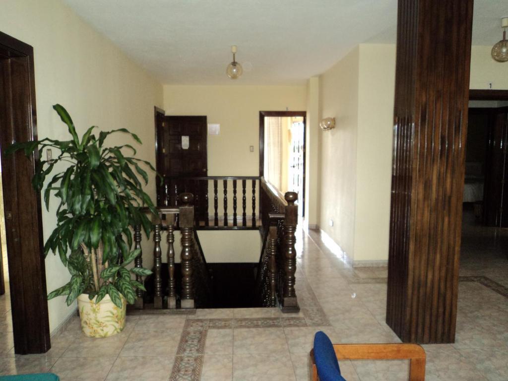 Hotel Cantabria Ville de Guatemala Extérieur photo